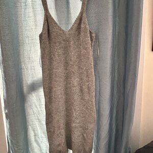 Dex Gray Ribbed Midi Dress-XL- form fitting- slits bottom hem. New or like new